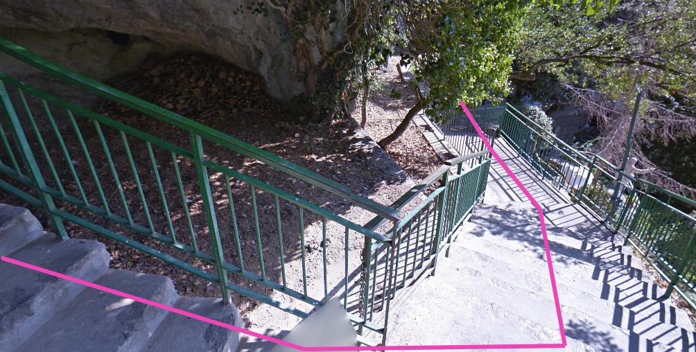 Main pedestrian walkway in Nocelle where you should turn left