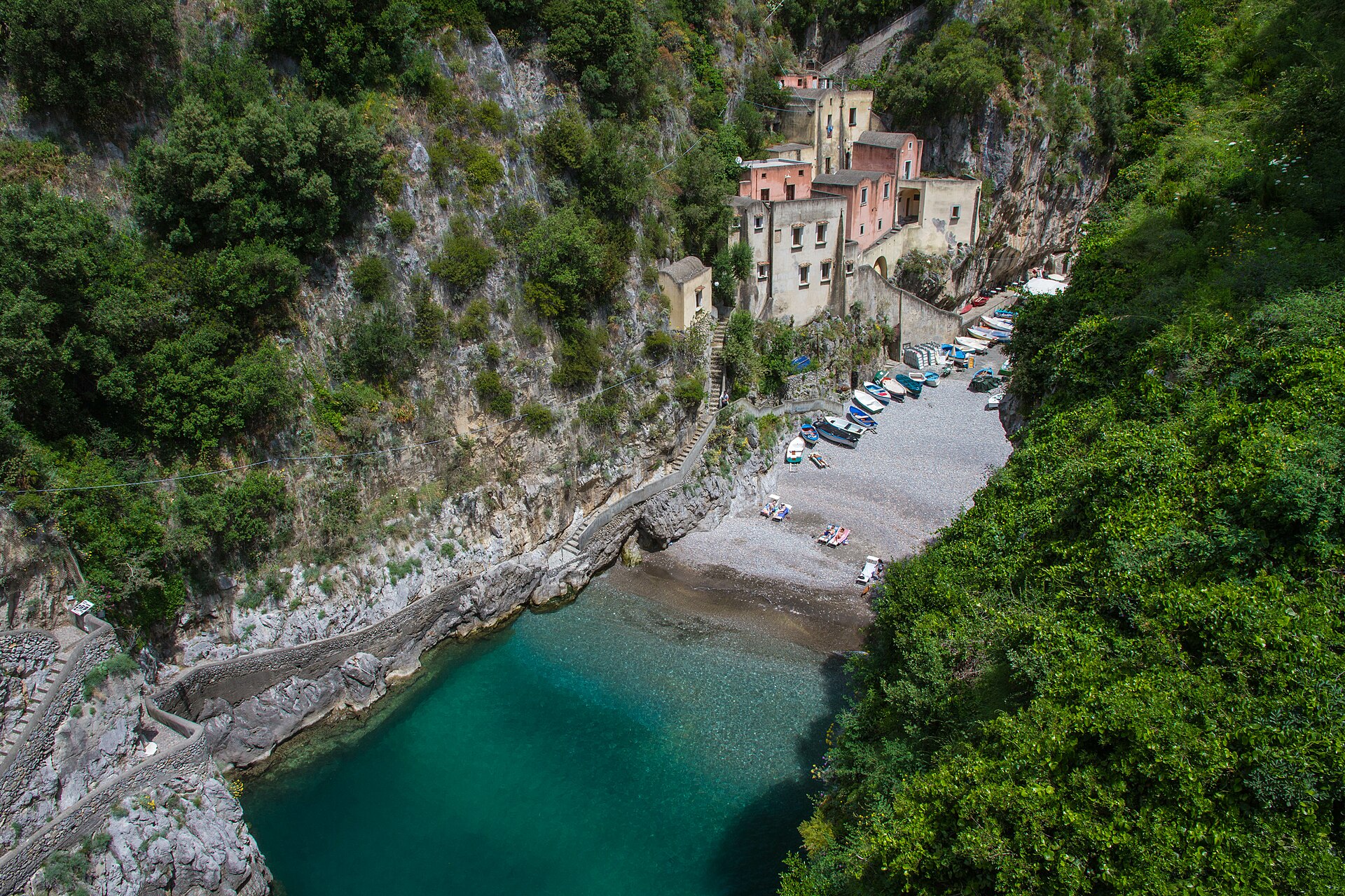 Fiordo Di Furore Beach Guide